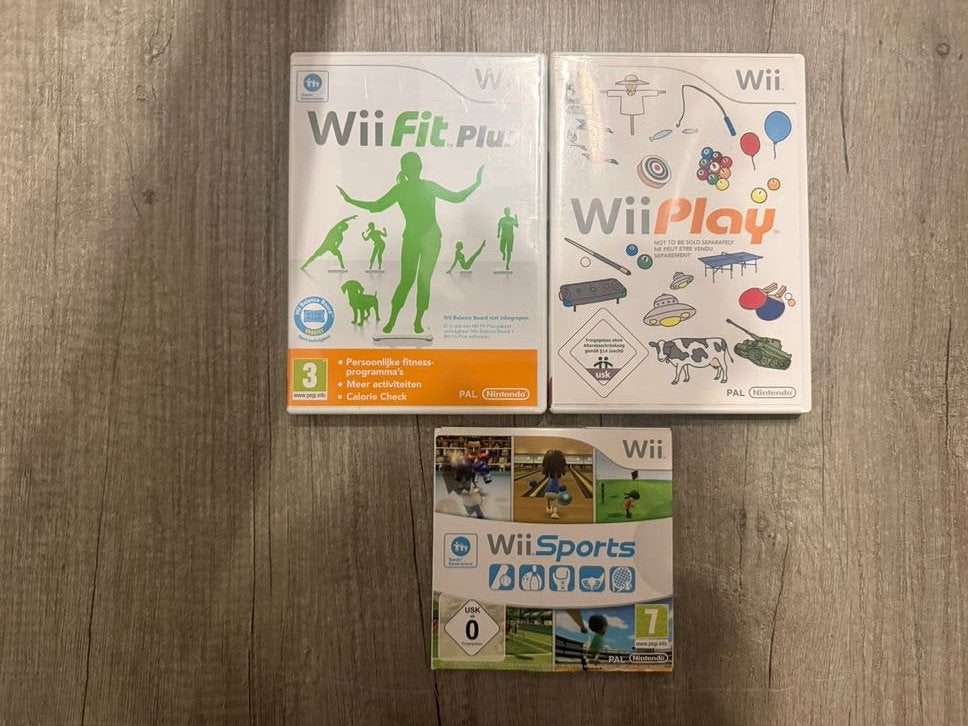 Wii Sports, Wii Fit Plus en Wii Play - Complete set, Spelcomputers en Games, Games | Nintendo Wii, Eén computer, Ophalen of Verzenden