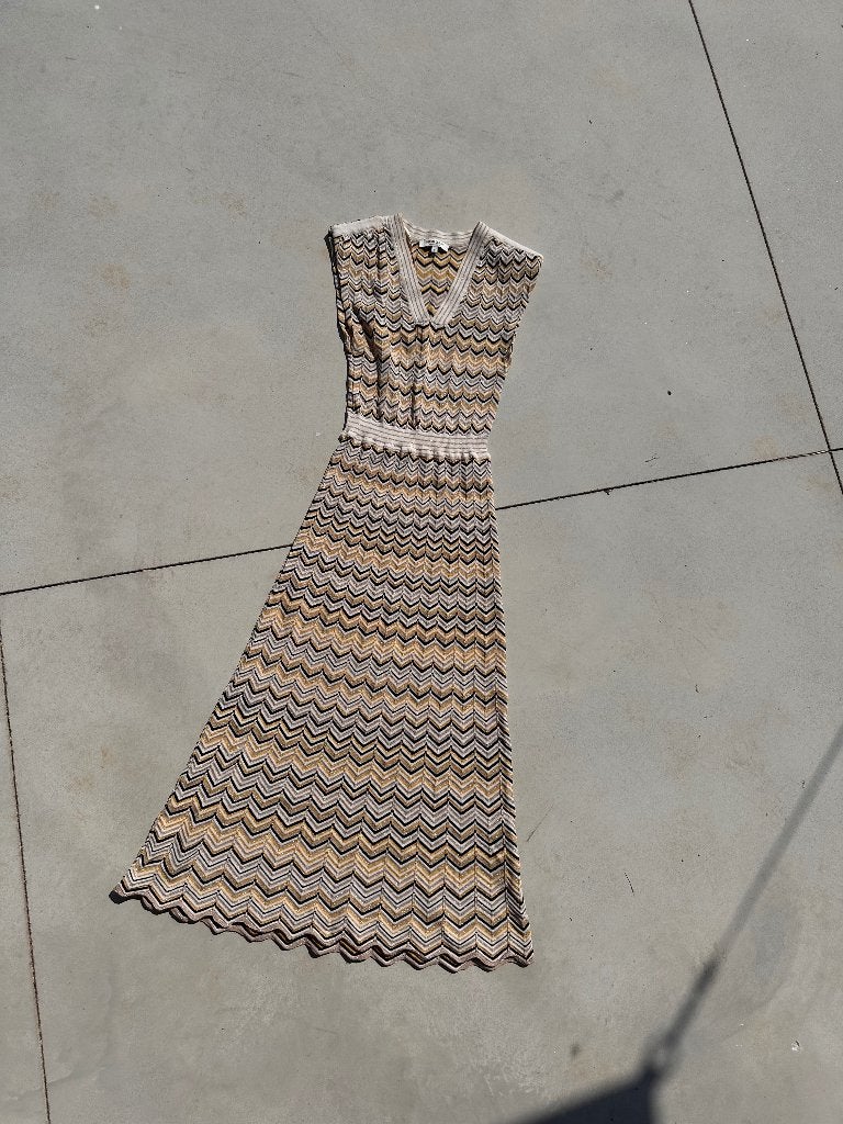 Prachtige Morgan de you maxi-jurk met zigzagpatroon – Maat S, Kleding | Dames, Ophalen, Zo goed als nieuw, Zwart, Boven de knie