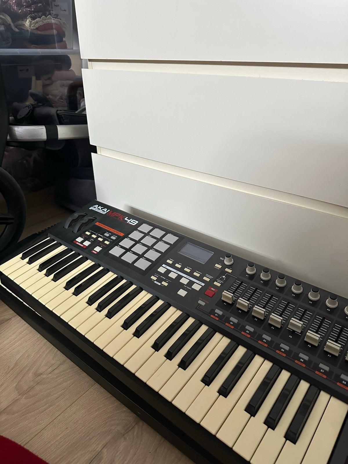 AKAI MPK49 MIDI Keyboard Controller, Muziek en Instrumenten, Keyboards, Gebruikt, 49 toetsen, Overige merken, Aanslaggevoelig