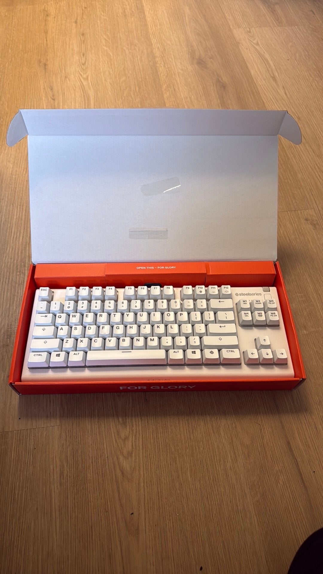 Foto 4 van Steelseries apex 3 tkl