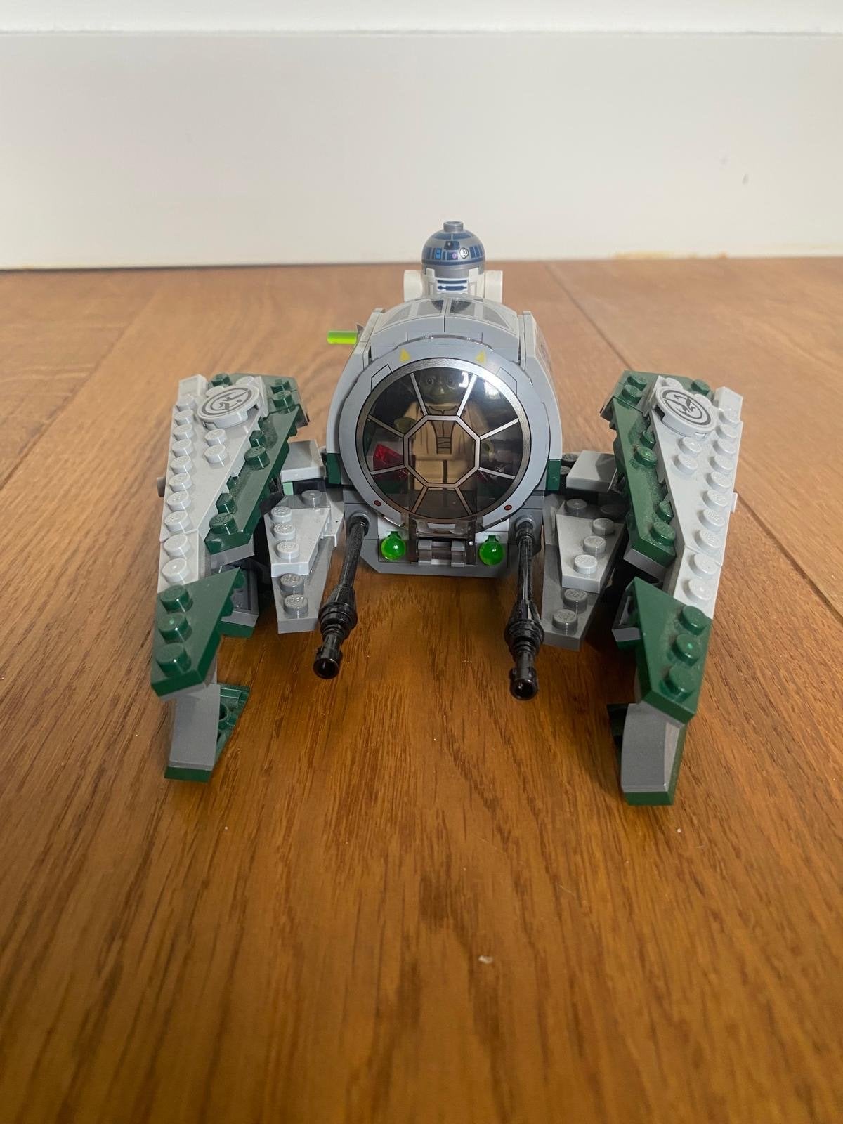 LEGO Star Wars Jedi Starfighter (75360), Kinderen en Baby's, Speelgoed | Bouwstenen, Ophalen of Verzenden, Zo goed als nieuw