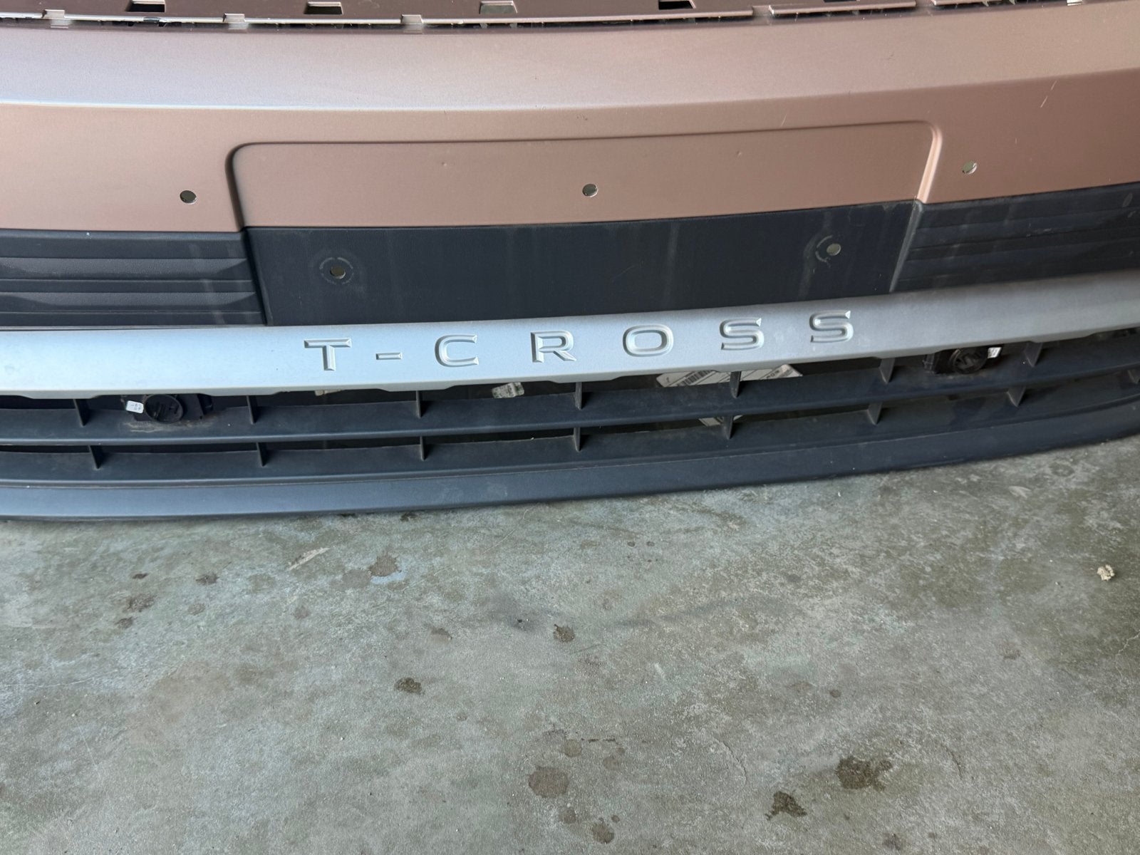 Volkswagen T-Cross Voorbumper - Gebruikt, Gebruikt, Ophalen of Verzenden, Bumper, Volkswagen