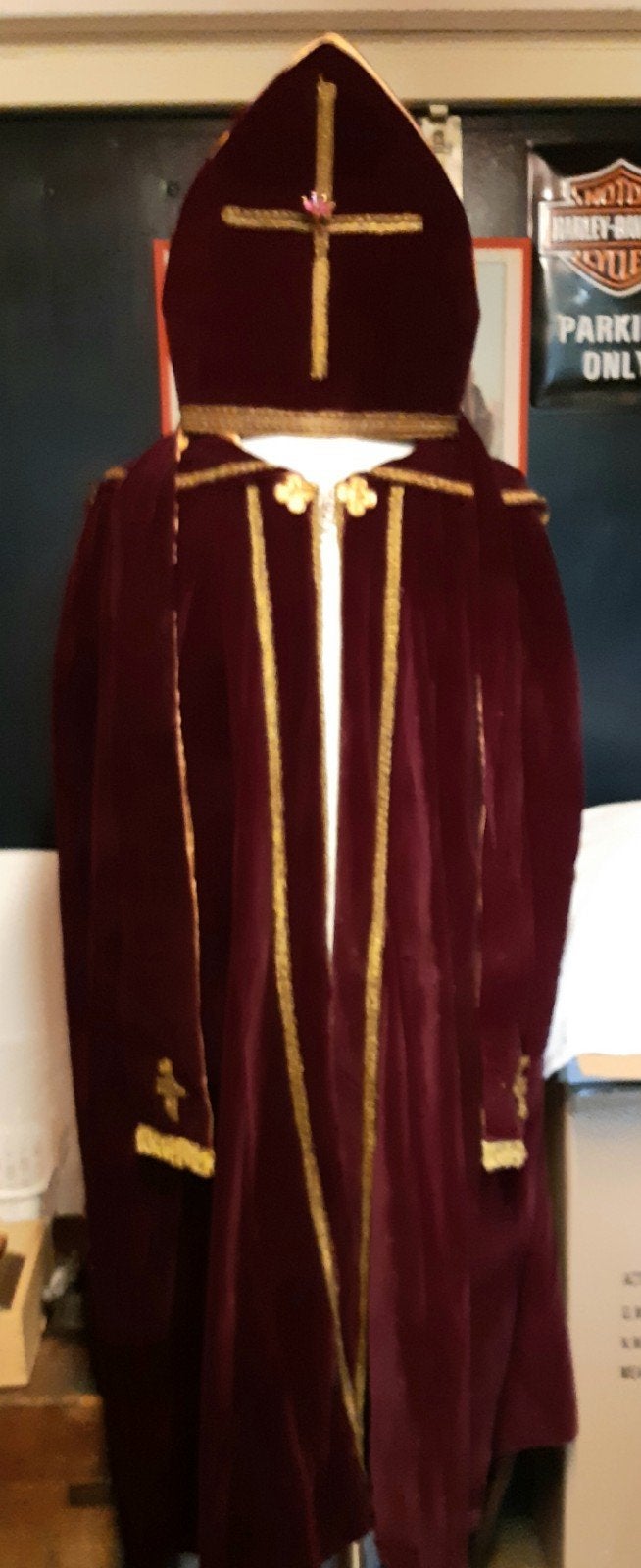 Oud Sinterklaas en Pieten kostuums+alle bijbehorende spullen, Ophalen of Verzenden