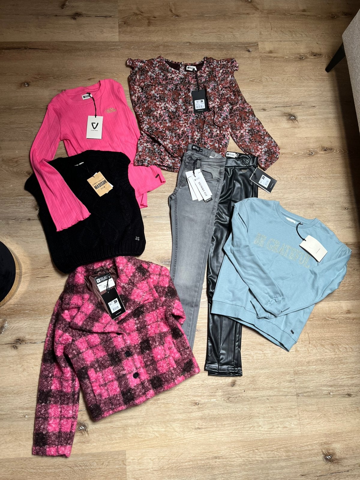 Pakket nieuw met kaart maat 140 no way monday madison, Ophalen of Verzenden, Nieuw, Meisje, Setje