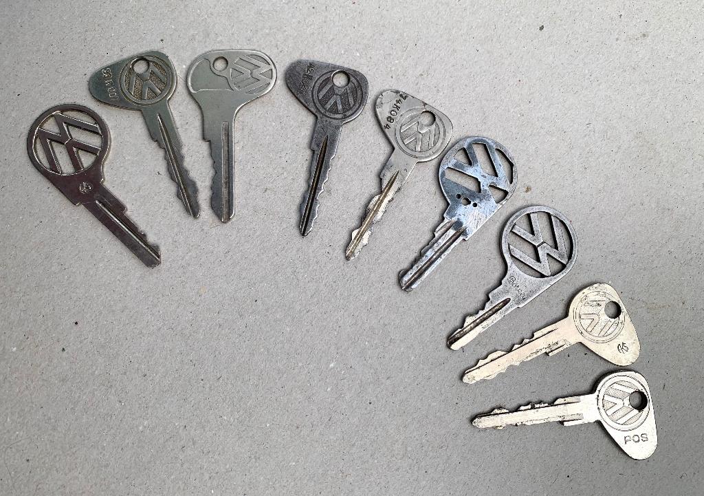 VW kever Spijlbus Volkswagen sleutels, Auto-onderdelen, Ophalen of Verzenden, Gebruikt, Volkswagen