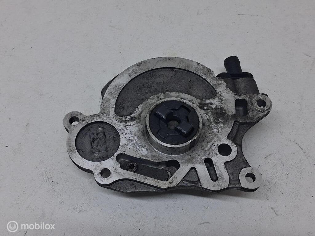 Vacuumpomp Vw Polo 9N3 ('05-'09) 03L100J, Gebruikt, Volkswagen, Ophalen of Verzenden, Volkswagen