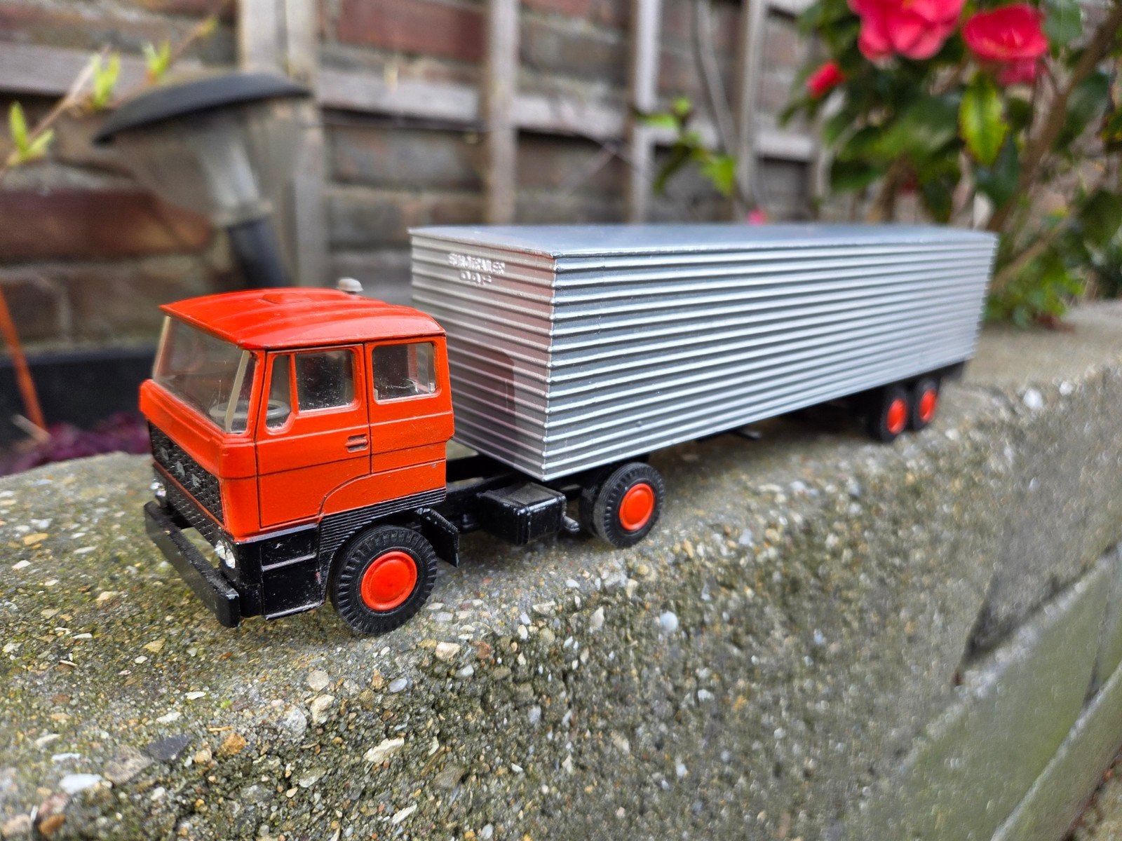 Liontoys Daf 2800 demo met oplegger., Ophalen of Verzenden, Zo goed als nieuw, Bus of Vrachtwagen, Lion Toys