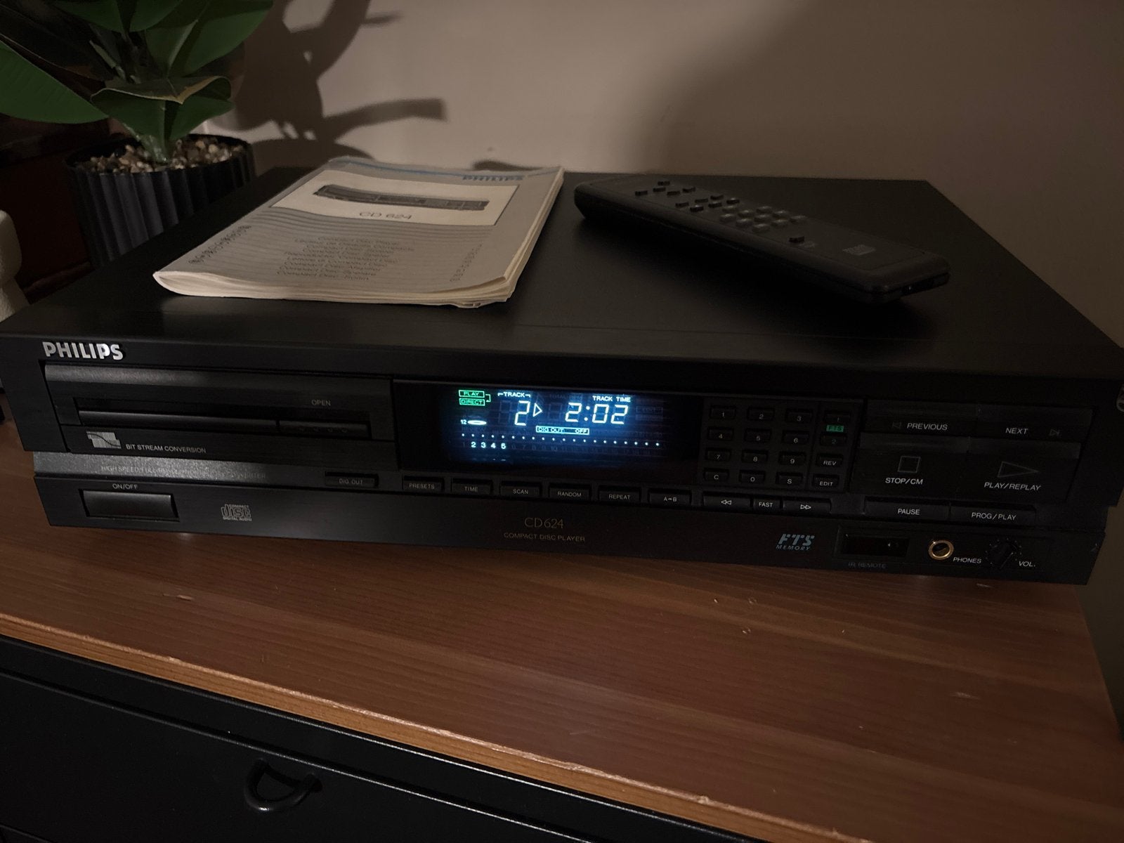 Philips CD624 CD-speler met afstandsbediening en handleiding, Ophalen of Verzenden, Gebruikt, Philips
