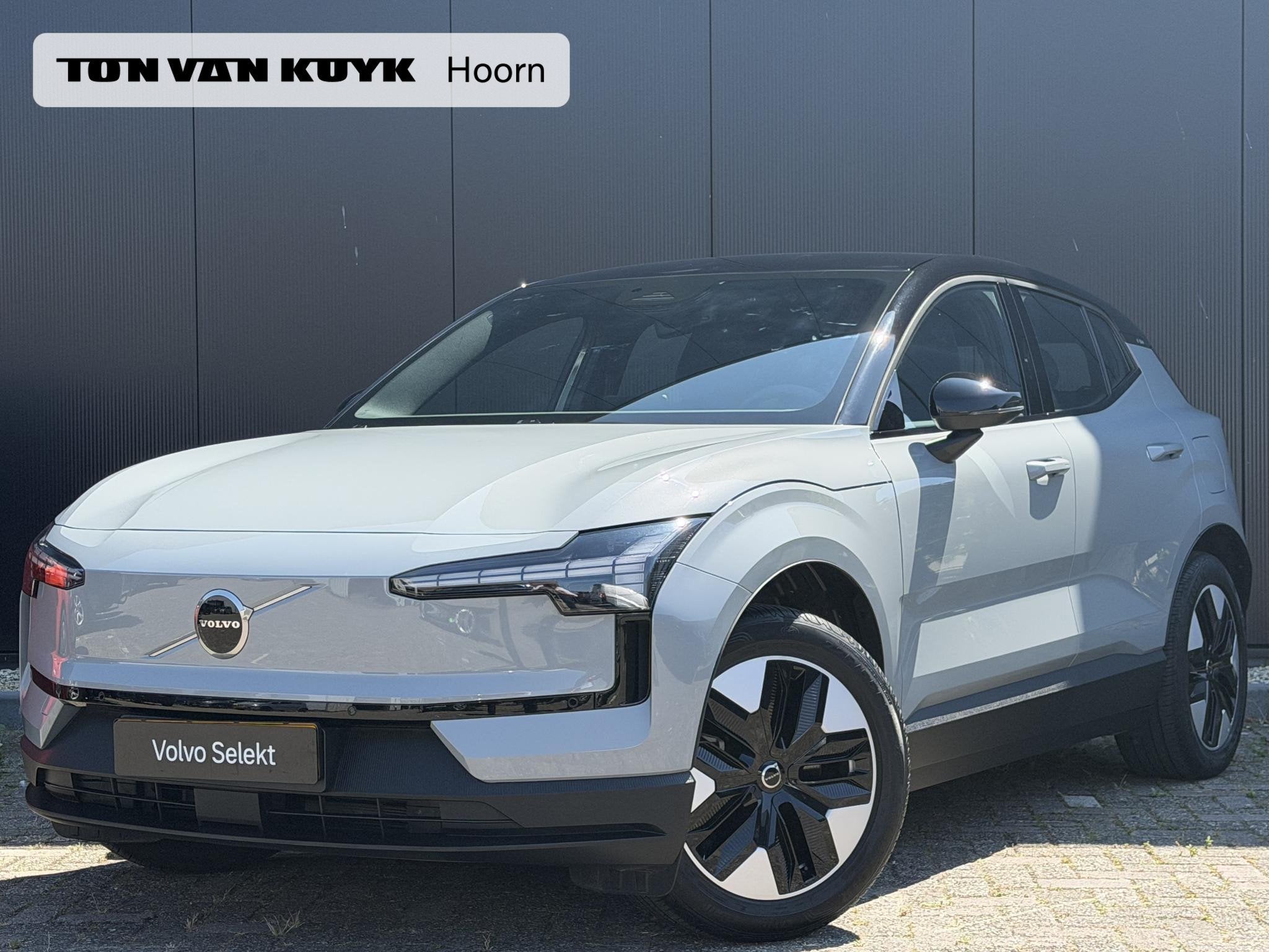 Volvo EX30 Single Motor Plus 51 kWh Camera / Stoel, Stuur ve