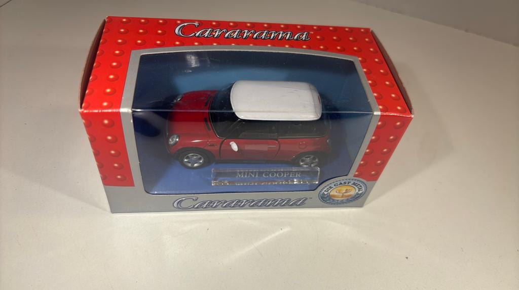 Mini cooper cararama 1.43, Hobby en Vrije tijd, Modelauto's | 1:43, Overige merken, Auto, Ophalen of Verzenden, A