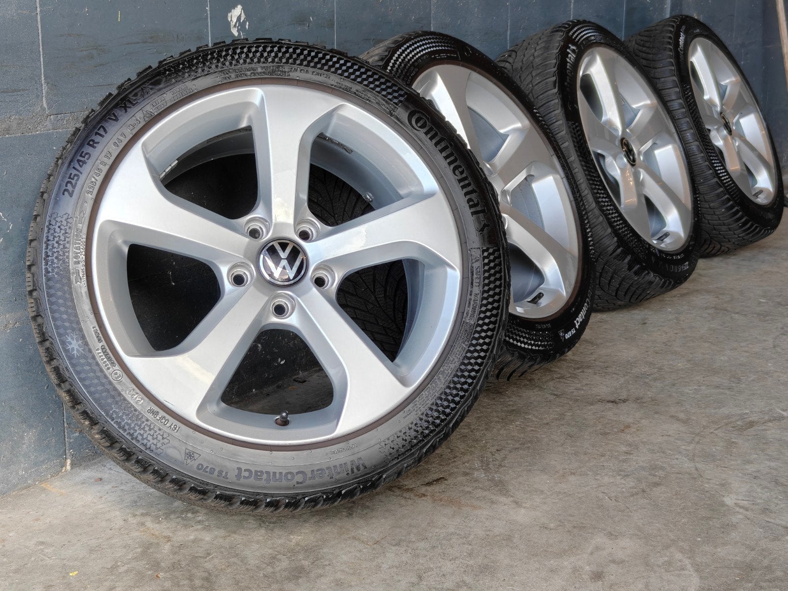 17" Originele VW Golf Brooklyn Winterset Continental Caddy, Gebruikt, Banden en Velgen, 17 inch, 3833BP