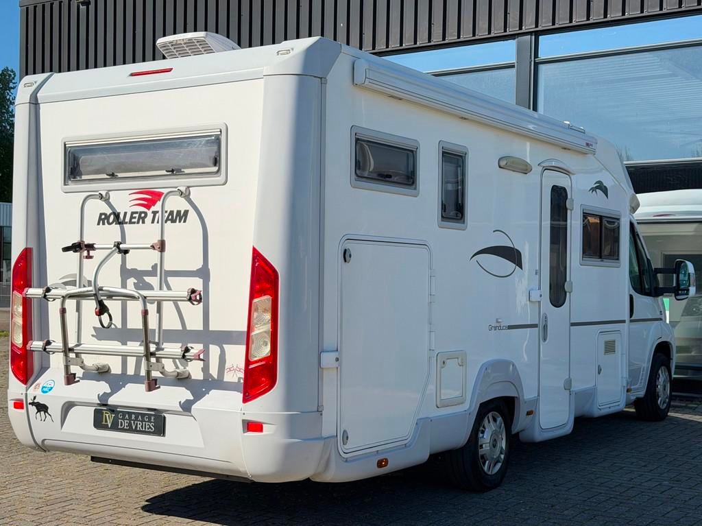 Roller Team Trigano Granduca Garage P Airconditioning Orig N, Caravans en Kamperen, Campers, Overige merken, Bedrijf, Pannenweg 132
6031RK  Nederweert, NL