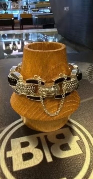 BUDDHA TO BUDDHA ARMBAND TYPE BATUL LIMITED EDITION € 599,-, Ophalen of Verzenden, Nieuw, Zilver, Zilver
