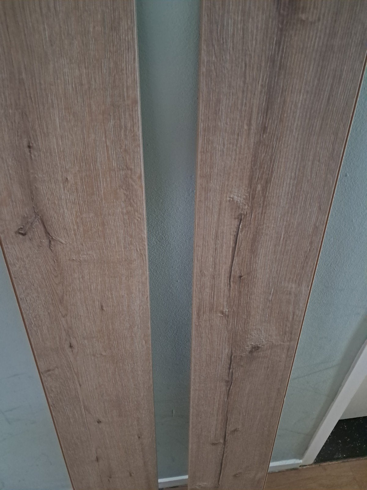 17 planken laminaat, Ophalen, 50 tot 150 cm, 10 m² of meer, 10 tot 30 cm
