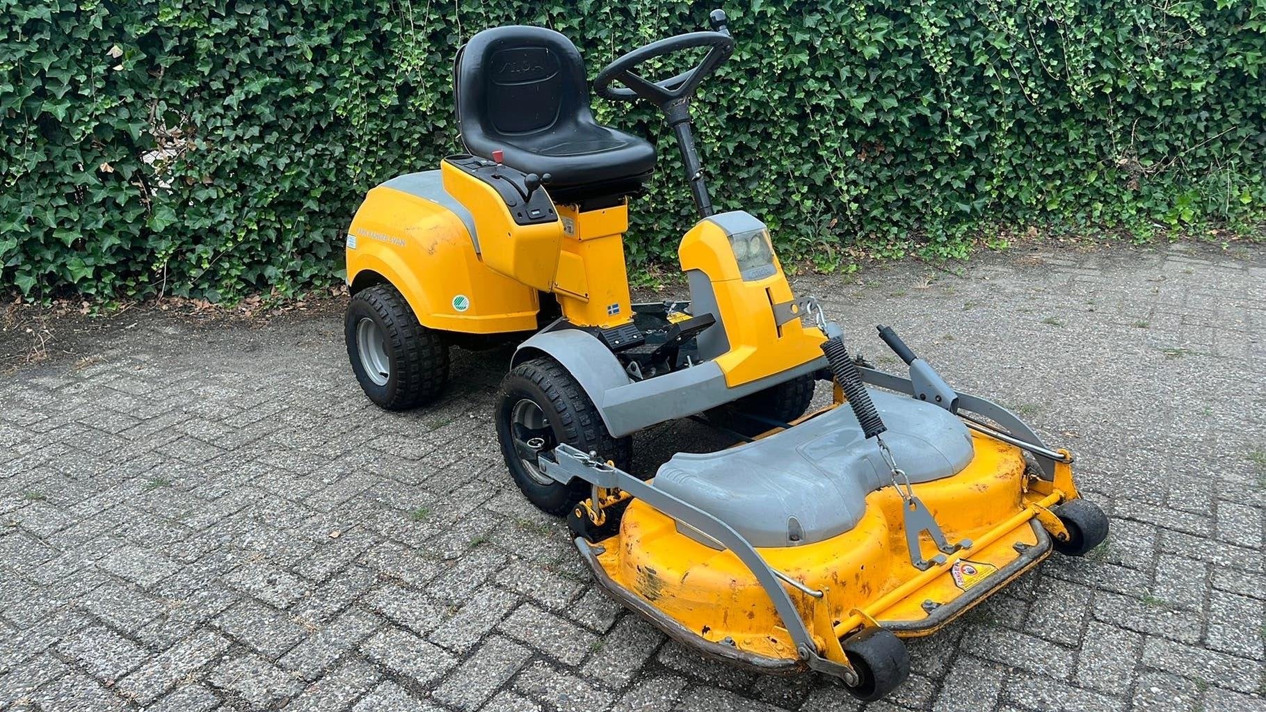 ✅ Stiga Park Ranger Svan frontmaaier, Ophalen, Gebruikt, Stiga, Mulchfunctie