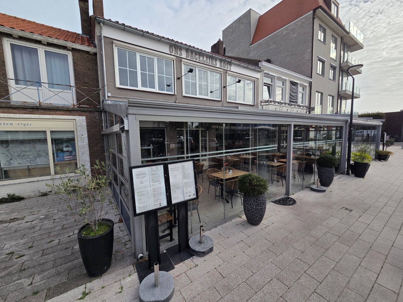 serre inclusief glazenwanden - 3 zonneschermen, Tuin en Terras, Ophalen, Gebruikt, Serre