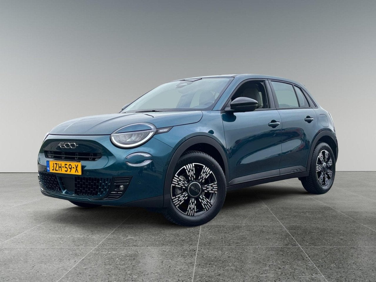 Fiat 600 La Prima 1.2 Hybrid 145pk | ALL-SEASON BANDEN | CAM, Auto's, Fiat, Automaat, 145 pk, Gebruikt, 1199 cc