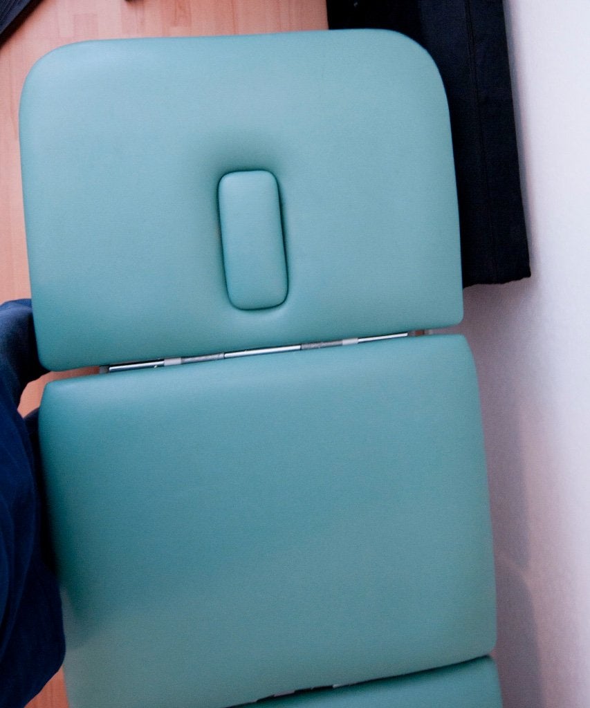 Foto 6 van Massagetafel / onderzoeksbank Professioneel
