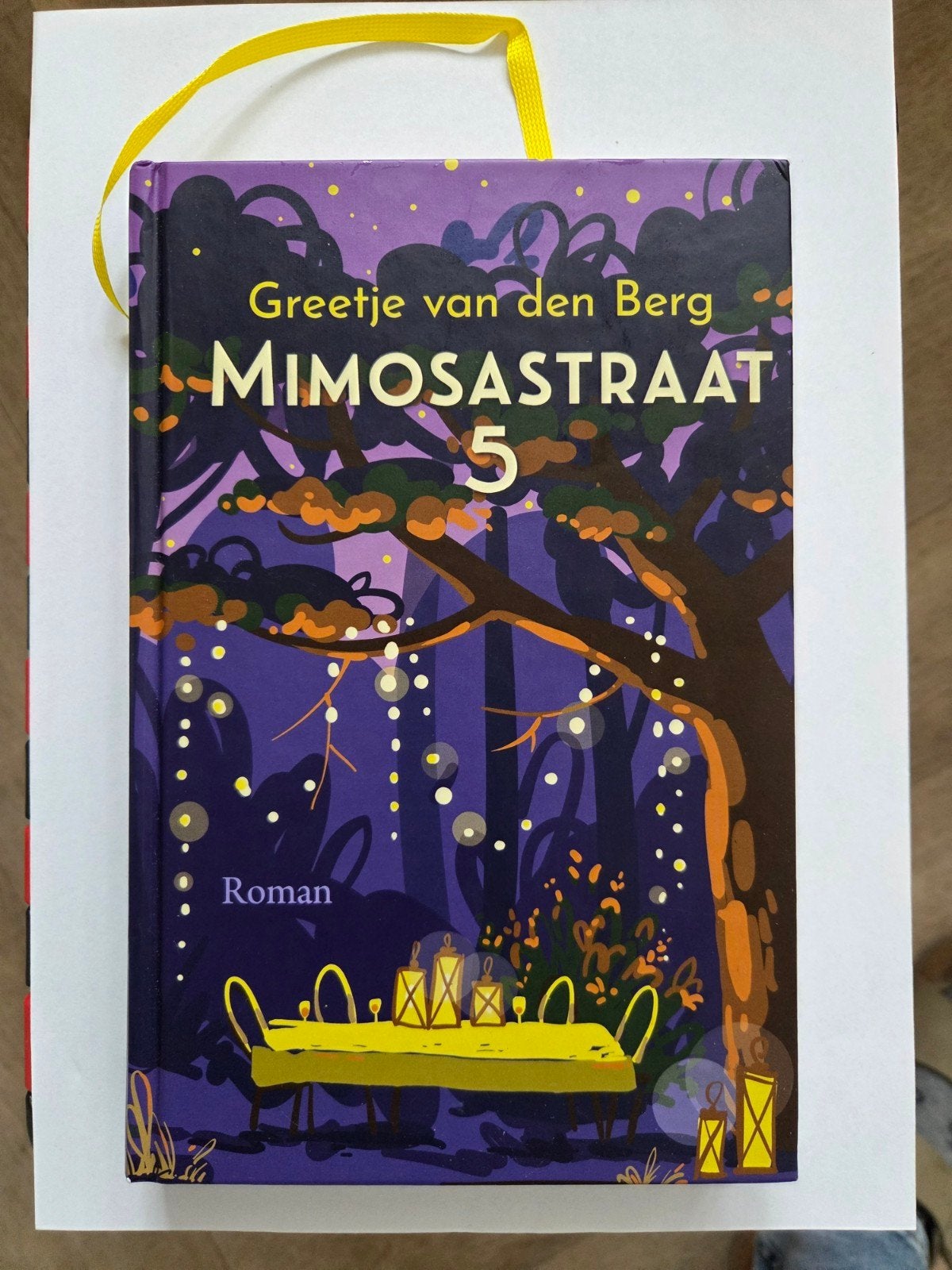 Mimosastraat 5 - Greetje van den Berg (Roman), Ophalen of Verzenden, Zo goed als nieuw, Greetje van den Berg, Nederland