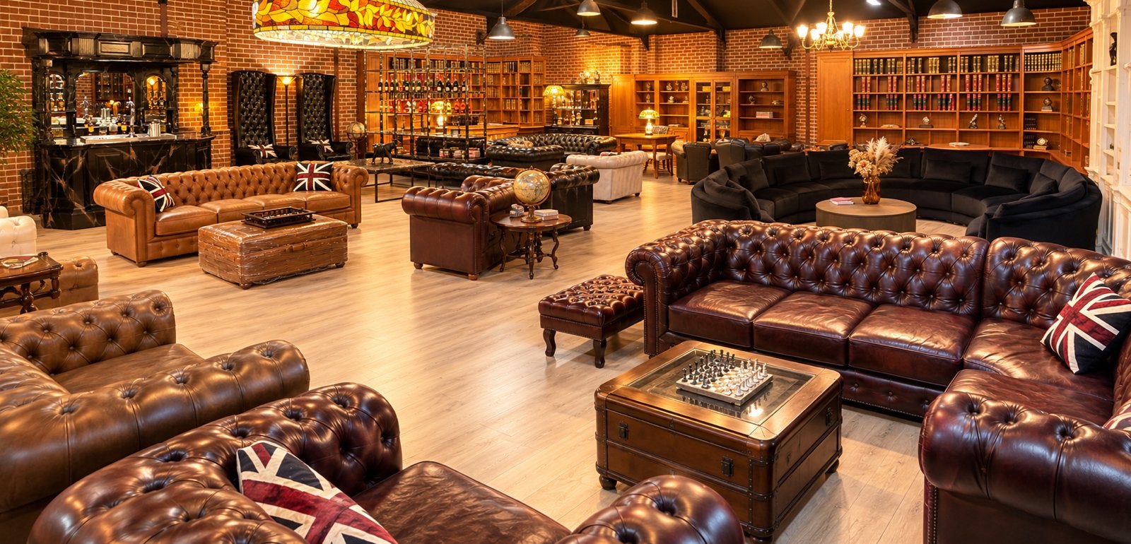 Iedere zondag geopend | Chesterfield Junkie in Elim, Ophalen, Gosem engelstraat 7 elim, Info@chesterfieldjunkie.nl, Zo goed als nieuw
