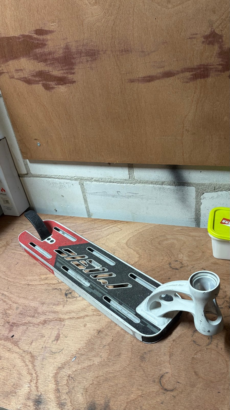 Madd Gear MGP Deck - Stuntstep Deck, Fietsen en Brommers, Steps, Ophalen of Verzenden, Gebruikt, Gewone step