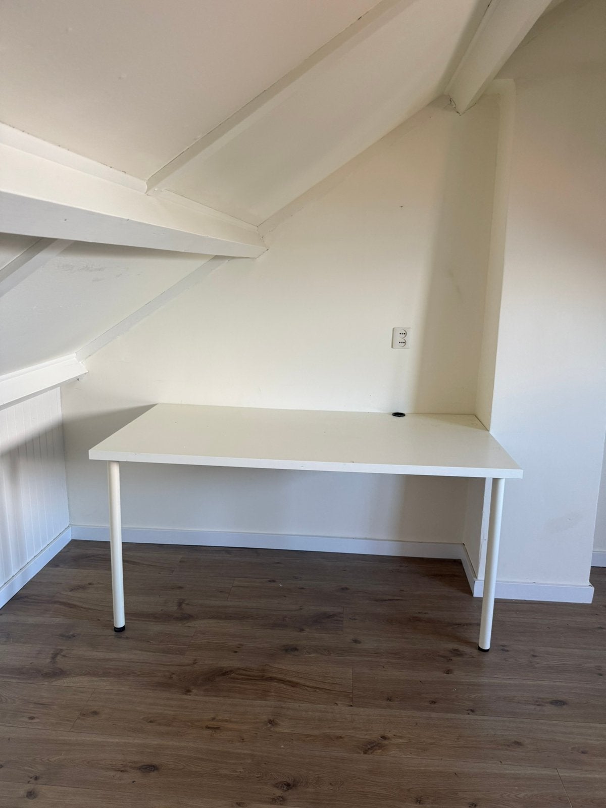 Wide desk, Ophalen, Zo goed als nieuw