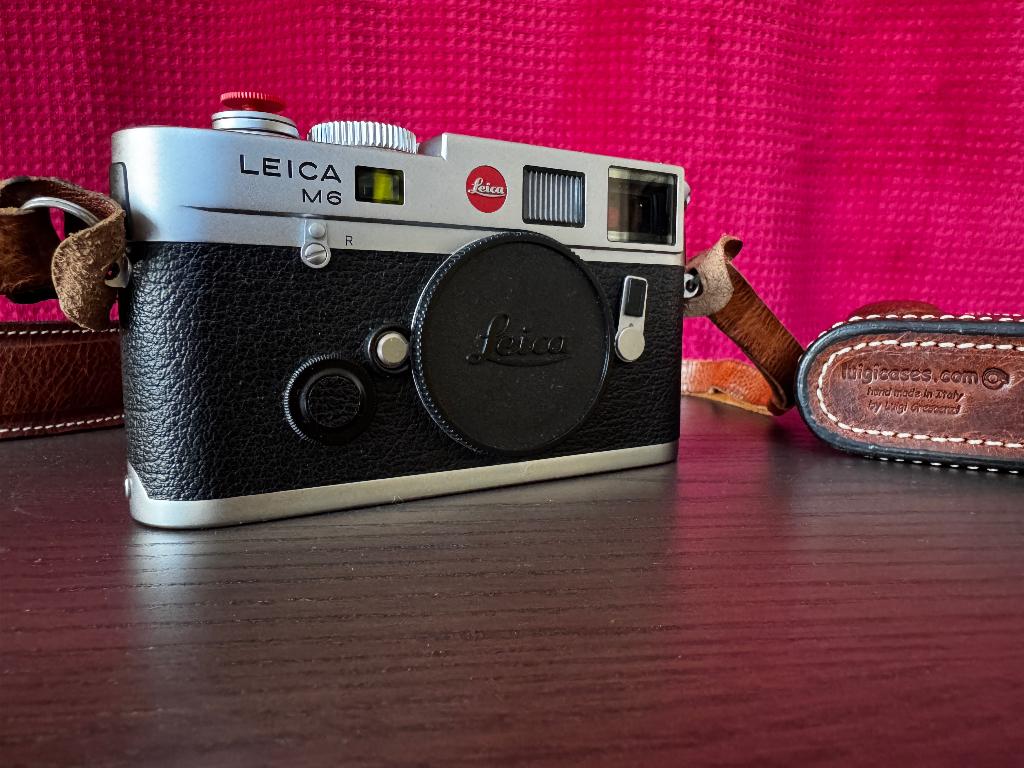 Leica M6 TTL 0.72 Zeer mooie staat getest klaar voor gebruik, Audio, Tv en Foto, Fotocamera's Analoog, Ophalen of Verzenden, Gebruikt
