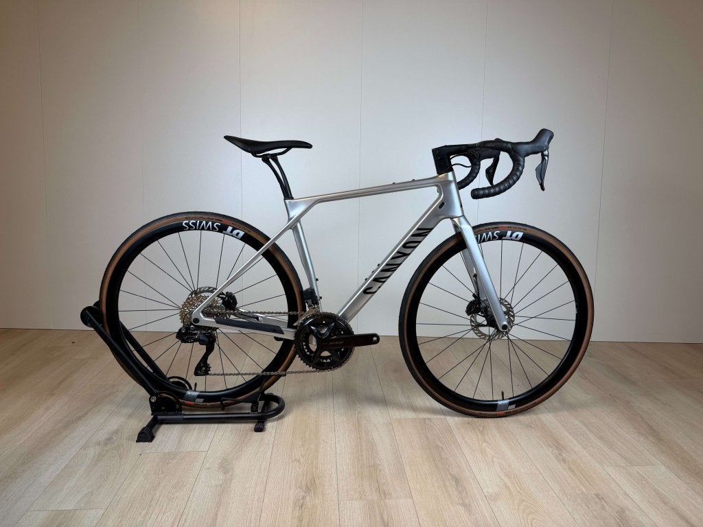 Canyon Endurace CF SL 7, 28 inch, Carbon, Heren, Niet ingevuld