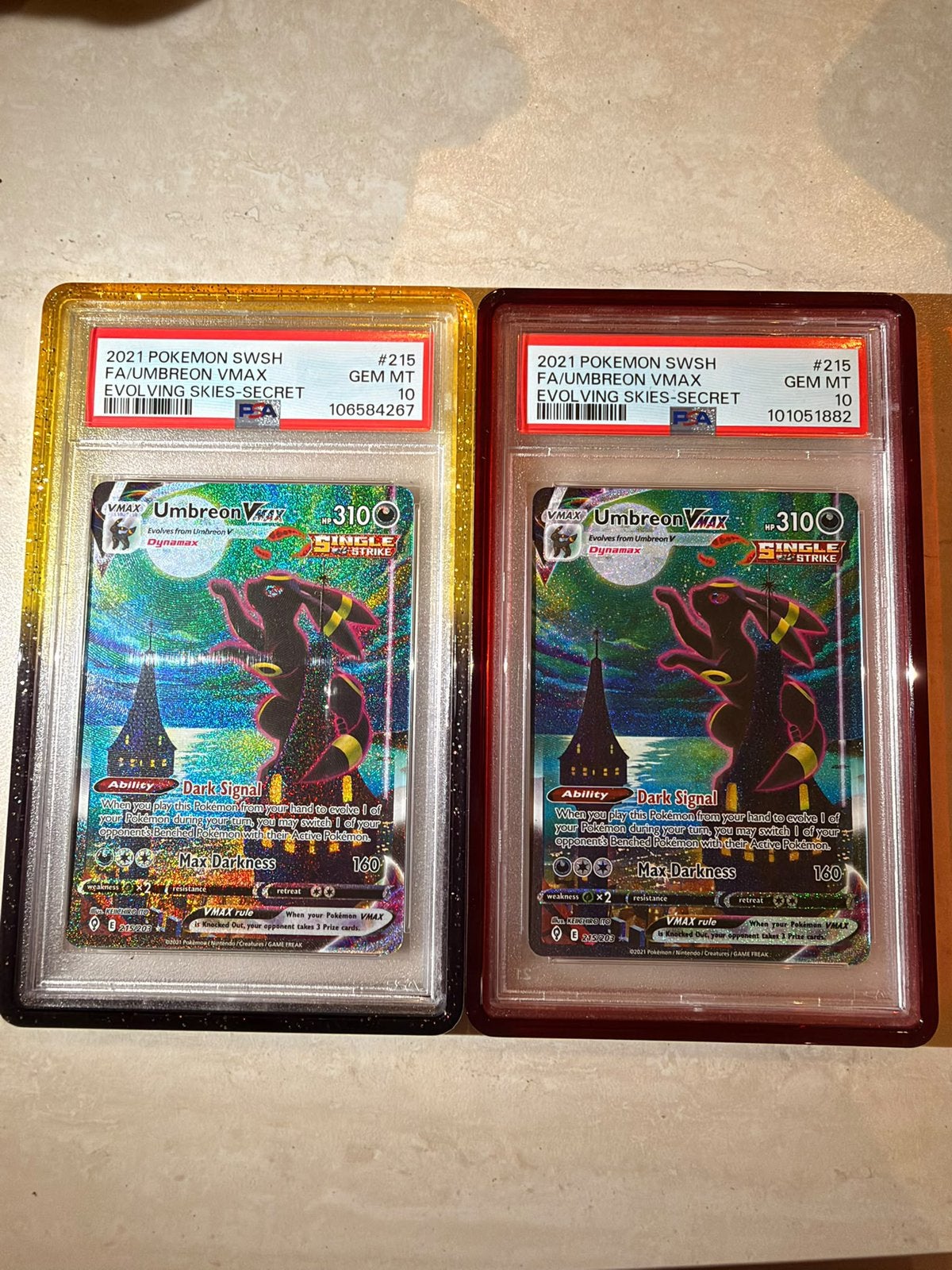 Pokémon Umbreon VMAX #215 – PSA 10 GEM MINT, Ophalen of Verzenden, Zo goed als nieuw