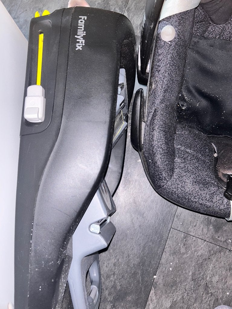 Maxicosi met isofix familyfix, Ophalen, Zo goed als nieuw, Isofix, 0 t/m 13 kg