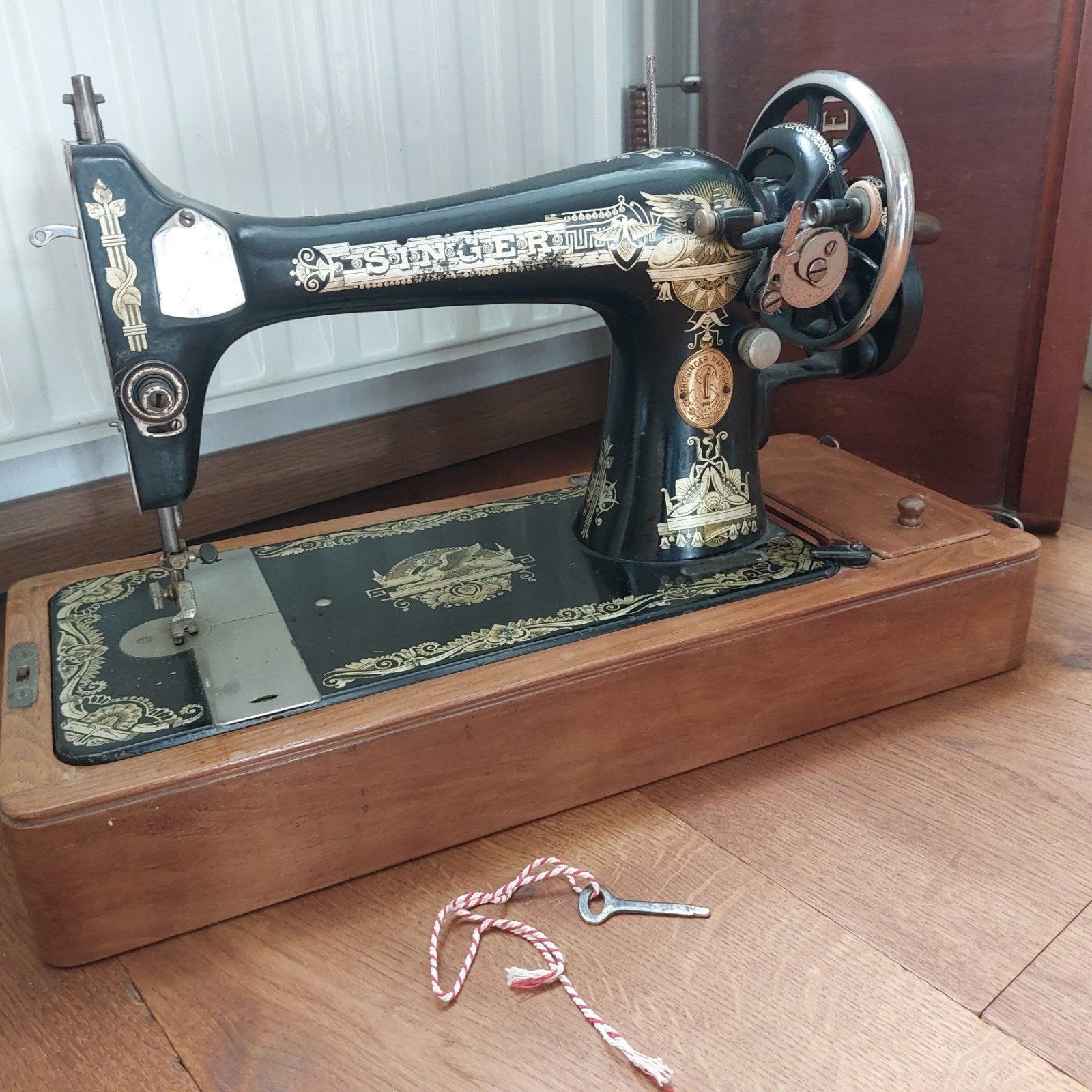 singer naaimachine +/-1920 Egyptische styl, Ophalen
