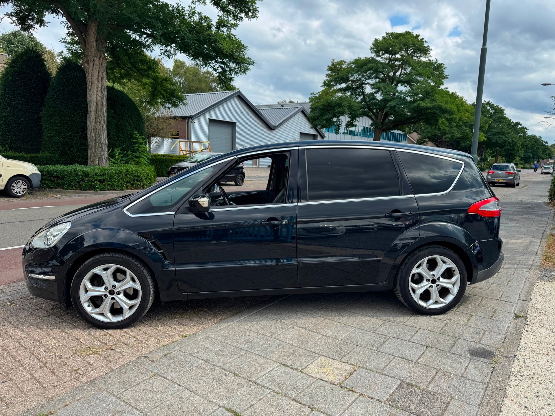 Ford S-Max 2.0 EcoBoost 7p Clima Pano Xenon Leder Apk 06-202, Auto's, Euro 5, Gebruikt, Zwart, 4 cilinders