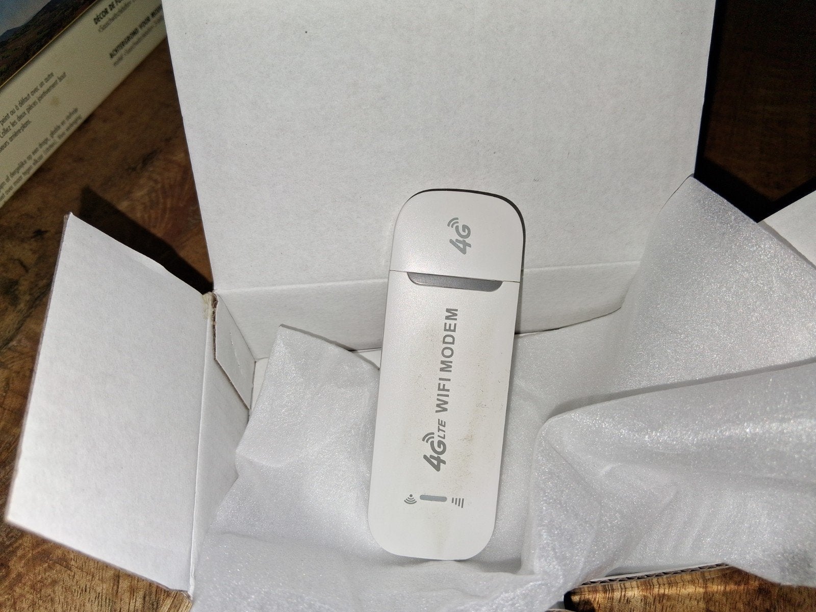 Nieuwe 4G LTE WiFi Router voor in de auto, Ophalen of Verzenden, Nieuw, Router, Onbekend