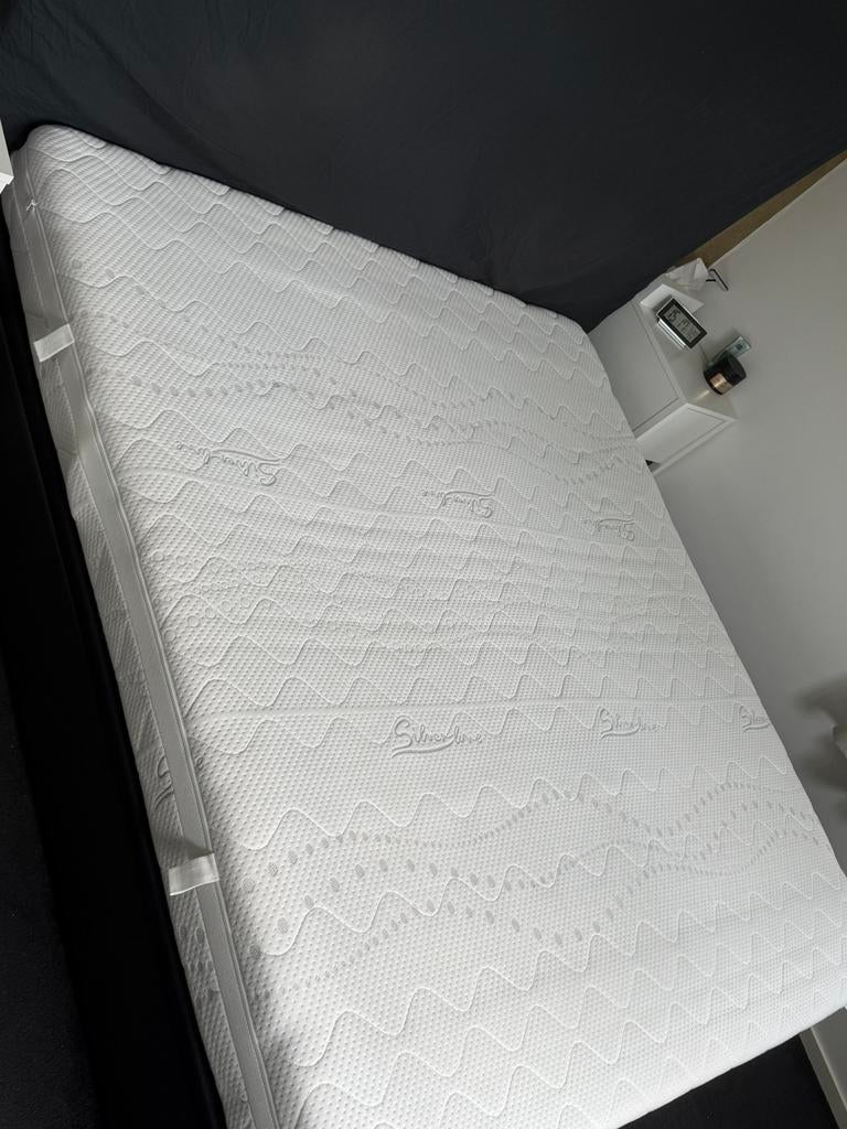 JYSK Springveermatras 180x200cm GOLD S60 medium, Ophalen of Verzenden, Zo goed als nieuw, Tweepersoons, 180 cm