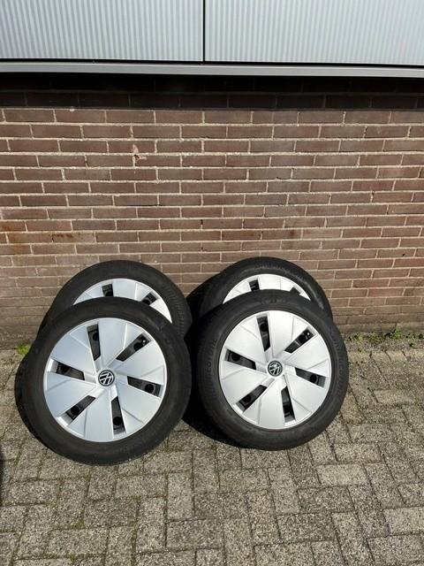 zomerwielen Volkswagen ID3 Bridgestone 215/55R18 95T, Ophalen, 18 inch, Banden en Velgen, Personenwagen