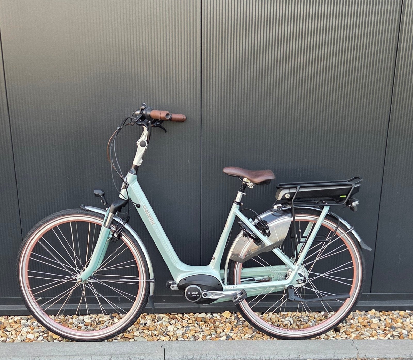 Gazelle Orange C7 HMB E-bike 49 cm Bosch Active Line, Ophalen, Zo goed als nieuw, 47 tot 51 cm, 50 km per accu of meer