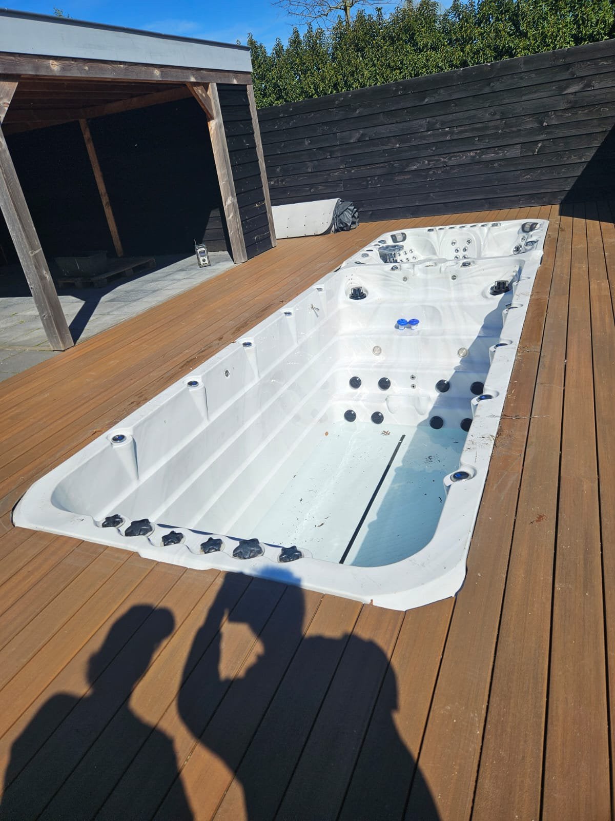 Luxe 7 meter Swimspa / Zwemspa met 7-persoons jacuzzi, Ophalen, Zo goed als nieuw