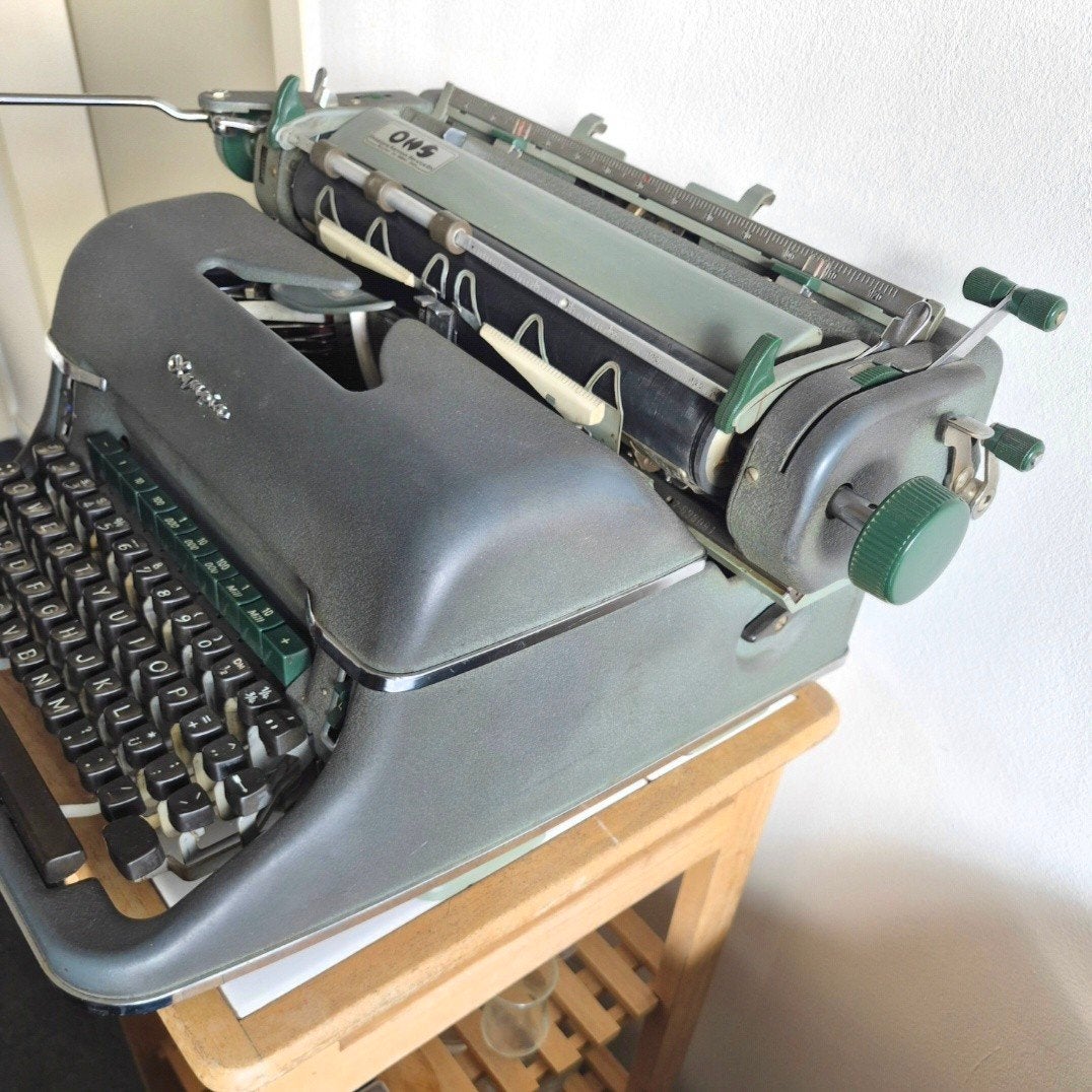 Olympia super de luxe sg 1 typemachine, Diversen, Ophalen, Gebruikt
