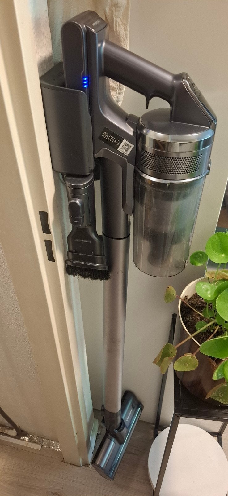 Samsung Jet 75 Steelstofzuiger/ dweil - Perfecte Staat, Witgoed en Apparatuur, Stofzuigers, Gebruikt, Ophalen of Verzenden, Stille werking