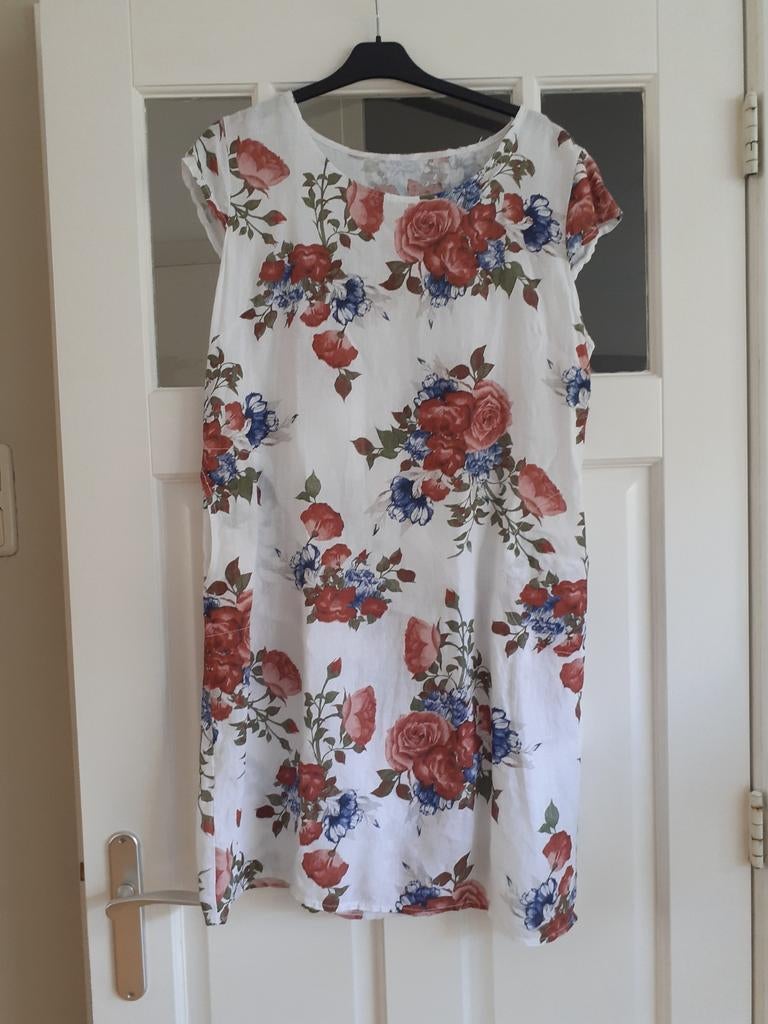Made in Italy linnen jurkje met rozenprint maat 42-44, Made in Italy, Overige kleuren, Maat 42/44 (L), Ophalen of Verzenden