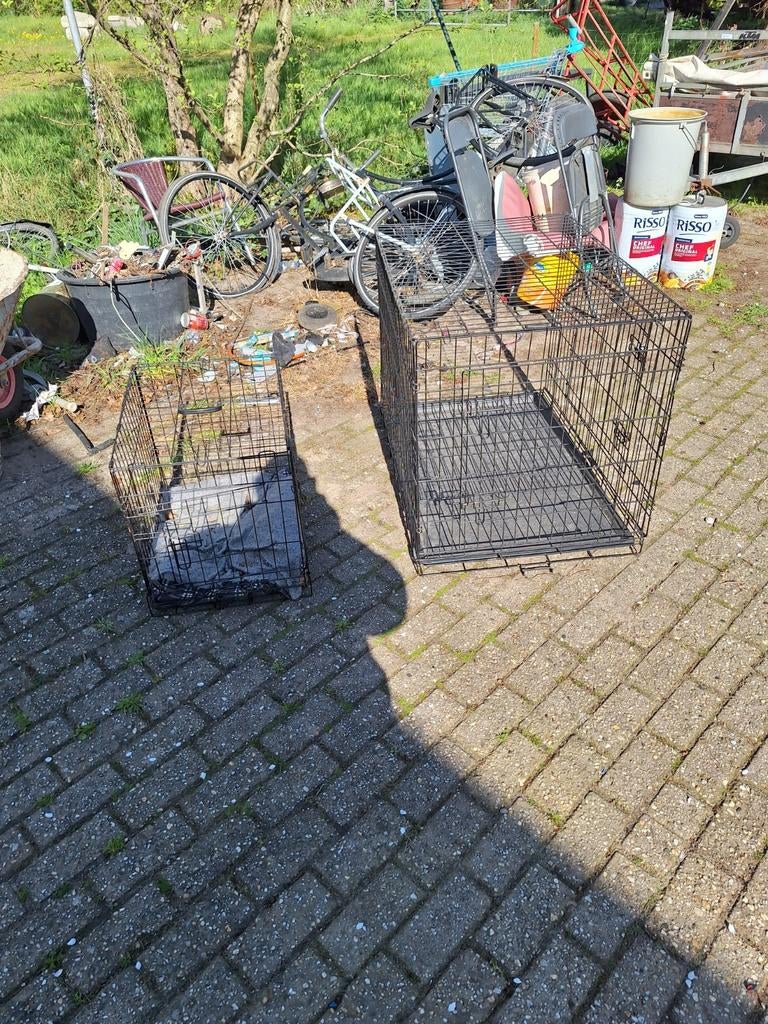 2 honden benches, Dieren en Toebehoren, Ophalen, Zo goed als nieuw