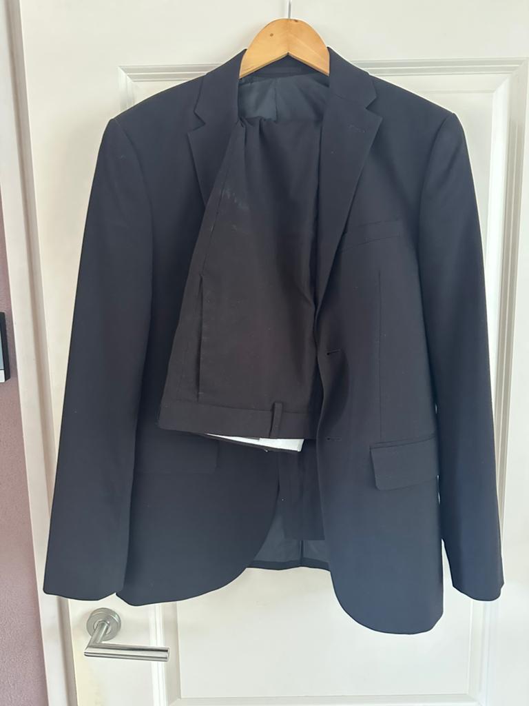 Colbert met broek, Ophalen of Verzenden, Zo goed als nieuw, Zwart