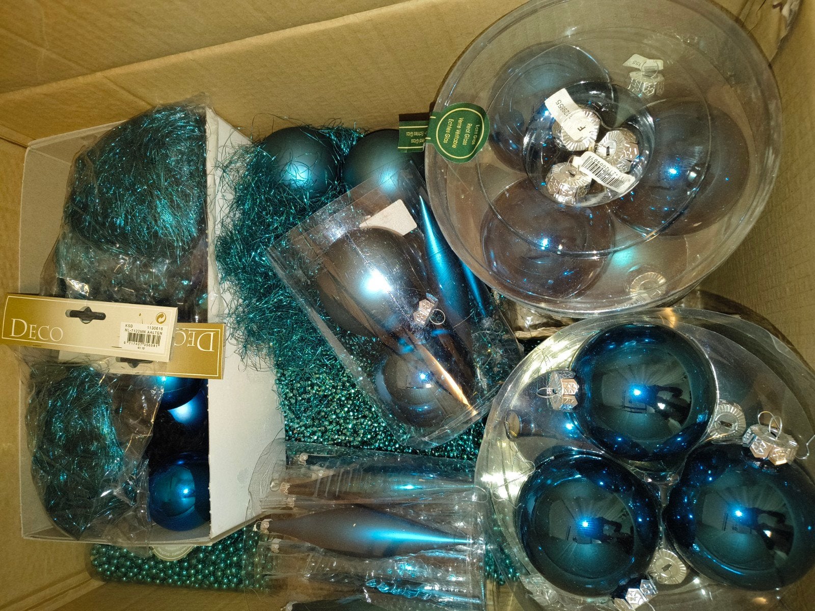 ontzettend veel kerstballen turquoise kleur, Diversen, Ophalen