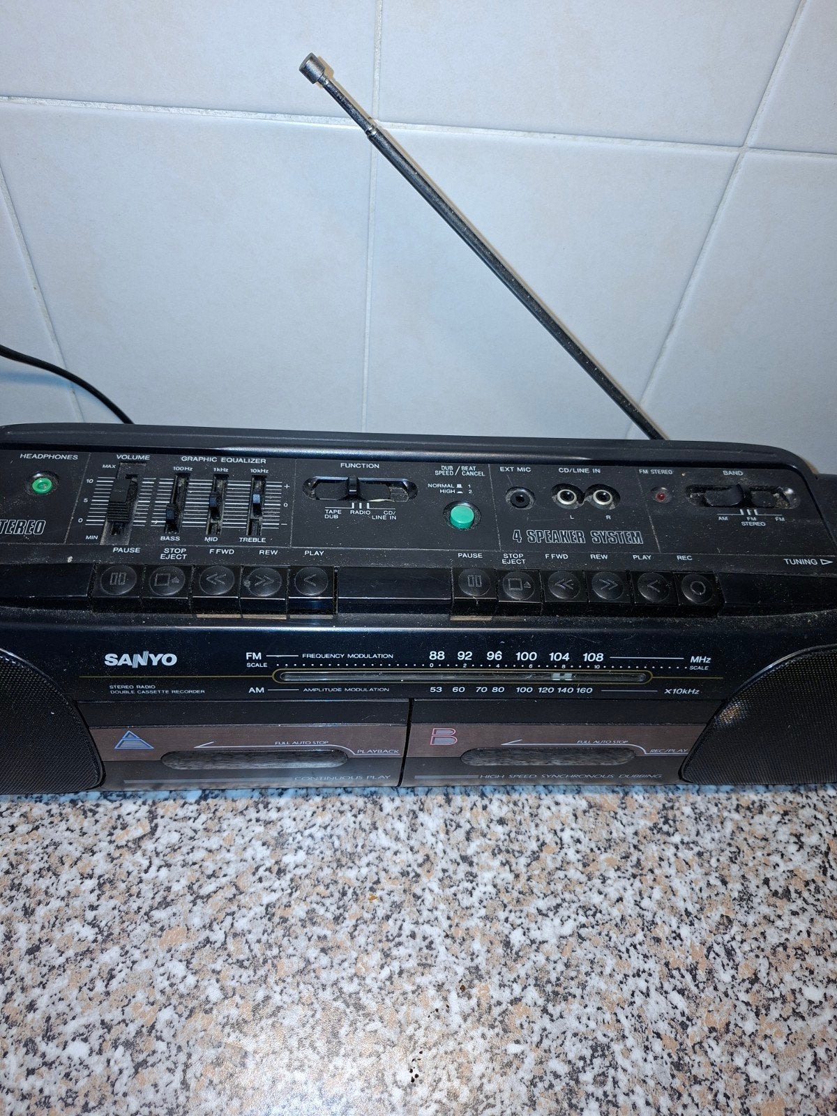 Sanyo Boombox met CD-Line In en Equalizer, Ophalen of Verzenden, Gebruikt, Radio, Met cd-speler