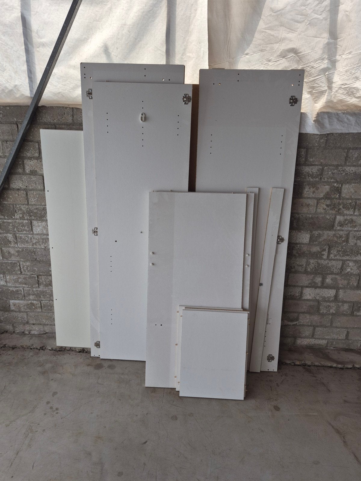 IKEA KLEPPSTAD Kledingkast met 3 deuren, Ophalen, Overige materialen, Met deur(en), Gebruikt