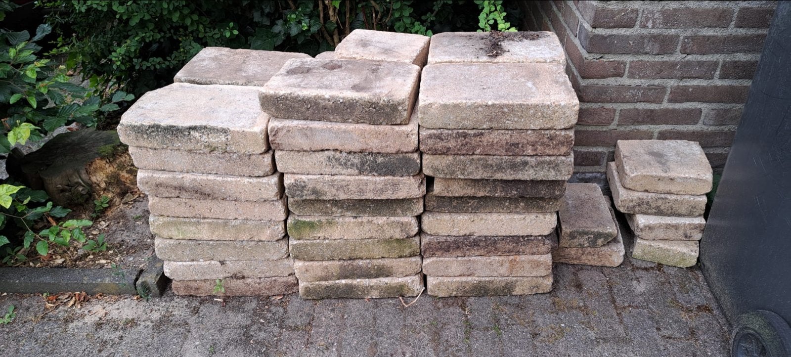 Gratis afhalen tegels 20x30, Tuin en Terras, Ophalen, Gebruikt, 10 m² of meer, Beton