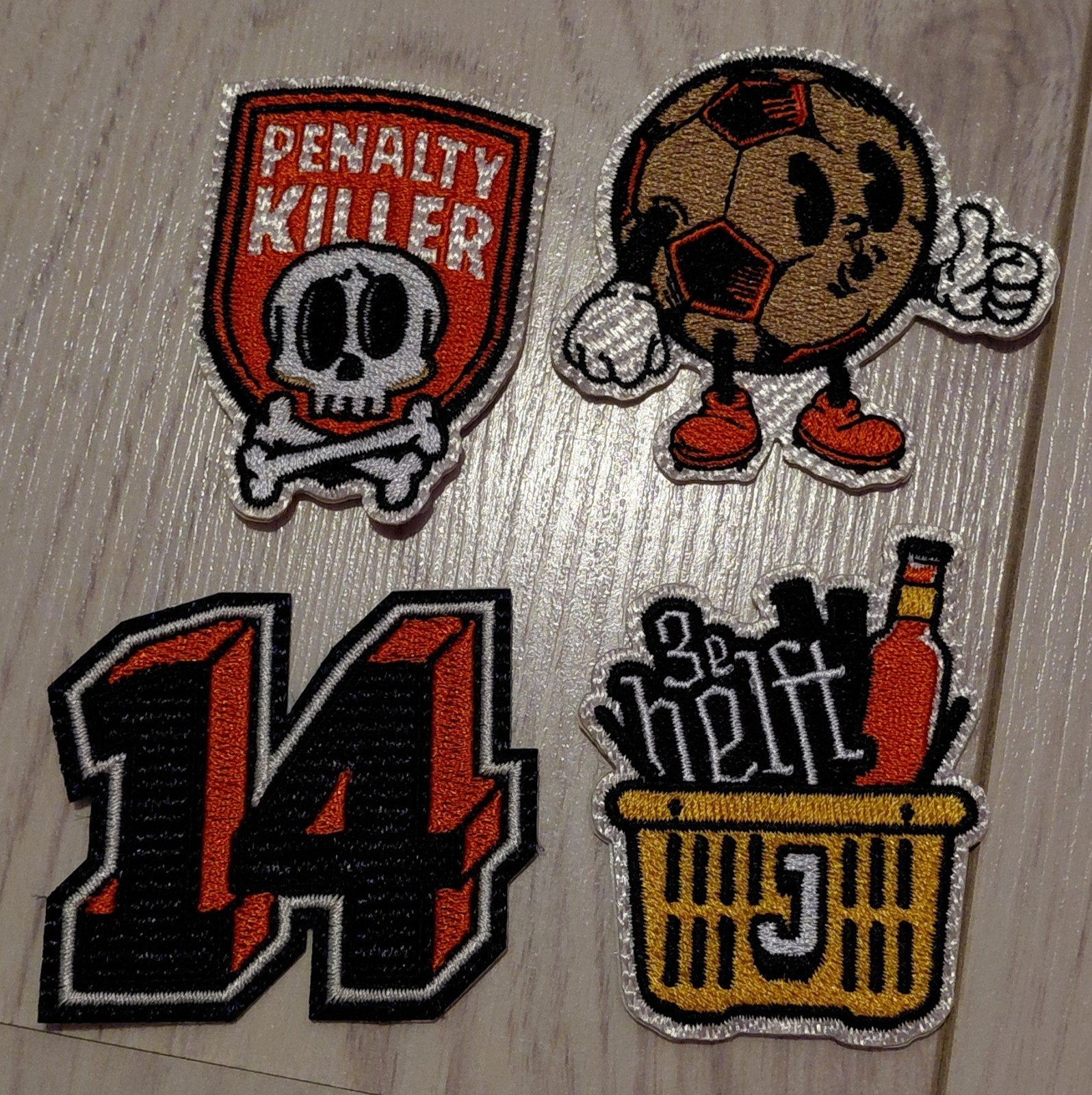 Strijkapplicaties / Emblemen voor Kleding - Diverse Designs, Ophalen of Verzenden, Nieuw, Meerdere plaatjes