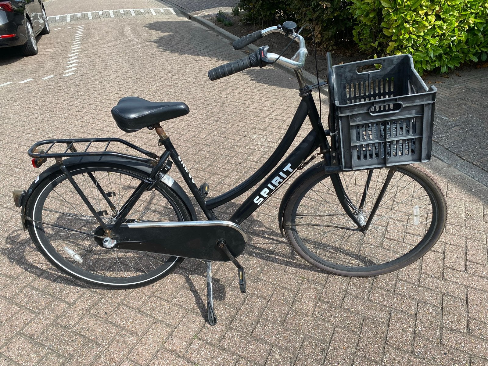Spirit damesfiets met voordrager en krat, Fietsen en Brommers, Fietsen | Dames | Damesfietsen, Terugtraprem, Gebruikt, 50 tot 53 cm