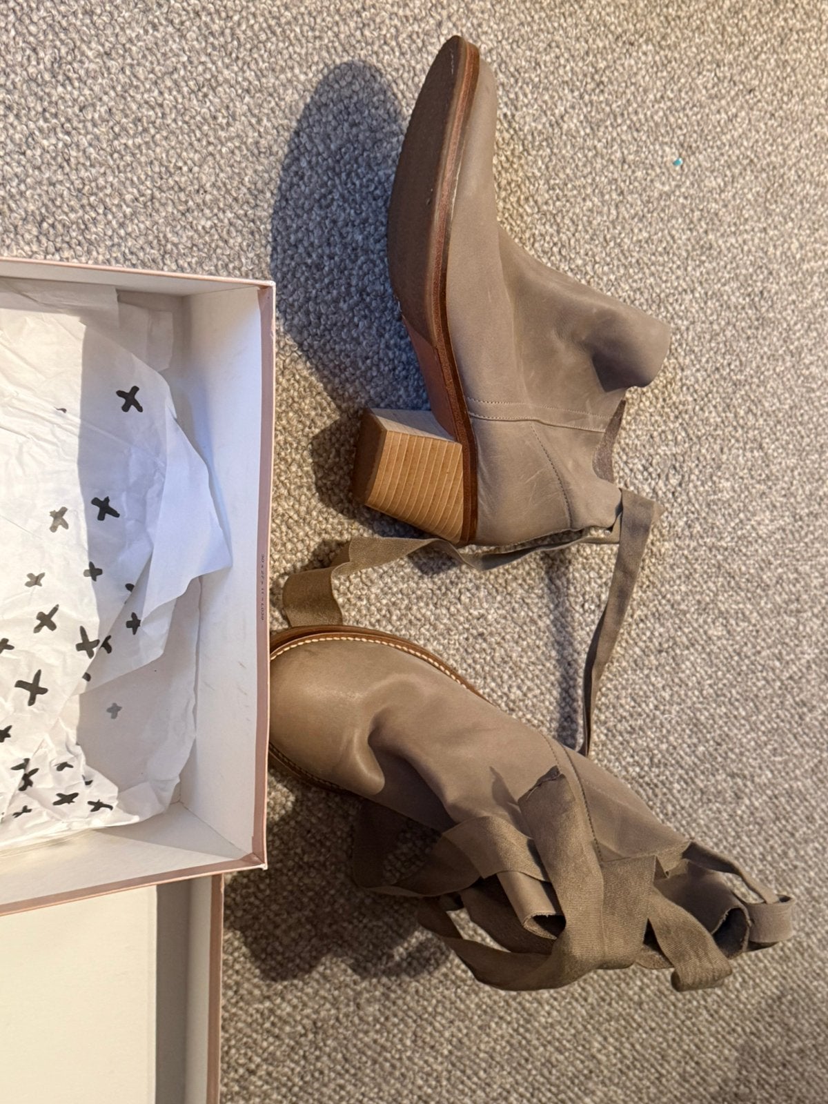 Nieuw ! Humanoid enkellaars taupe 39, Kleding | Dames, Schoenen, Beige, Lage of Enkellaarzen, Nieuw, Ophalen of Verzenden