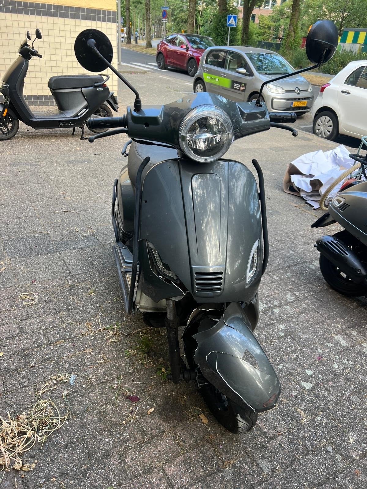 ONDERDELEN Momo Morino scooter, Ophalen, Gebruikt, Maximaal 25 km/u